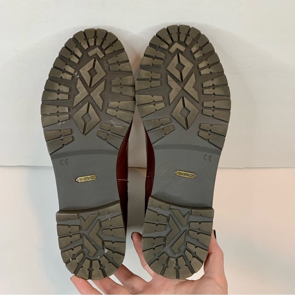 Vionic Brynn Waterproof Leather Ankle Boots - Picture 8 of 8